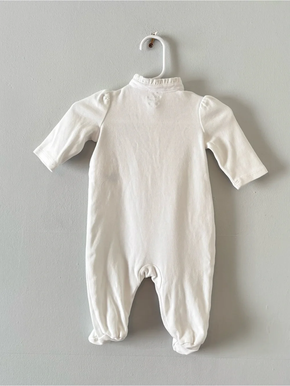 Ralph Lauren Baby Embroidered Polo Bear Footed Onesie Henley Ruffle Trim White